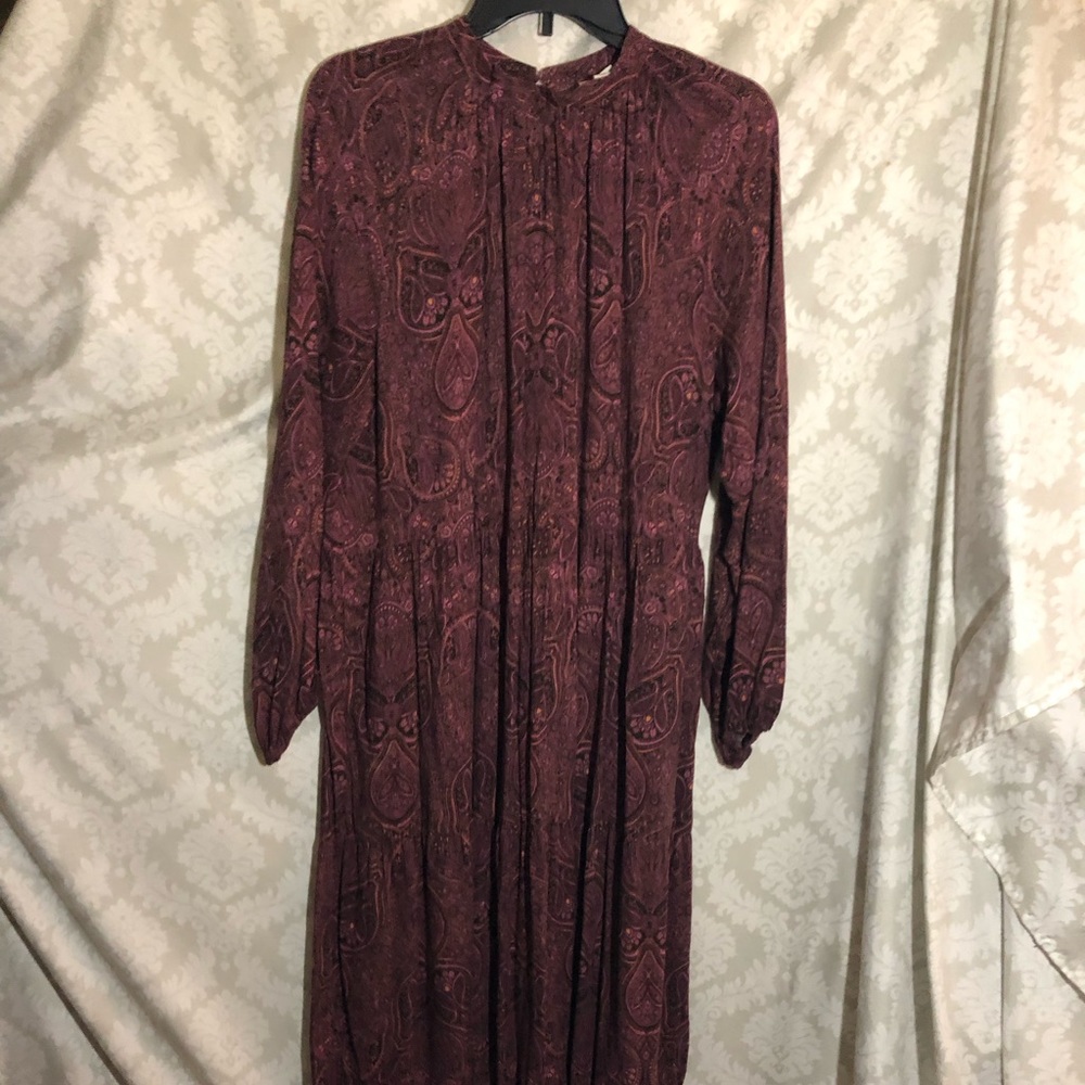 a. new day Paisley Print Dress L